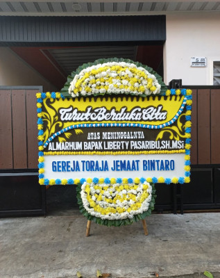 Papan Bunga Duka di Girikerto